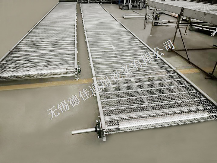 不銹鋼鏈板輸送機(jī)